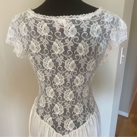 Cine Star Vintage Lace White Long Nightgown Medium - Picture 4 of 14